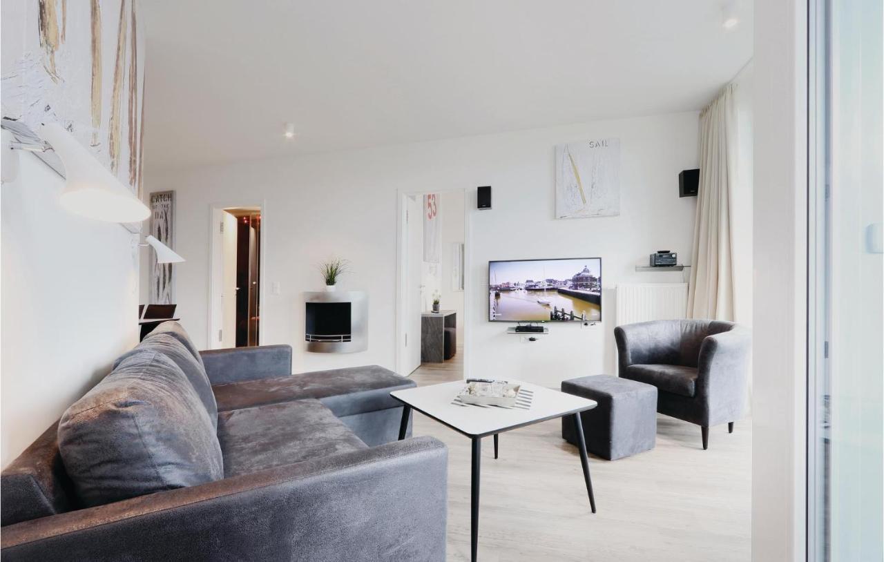 Amazing apartment in Lbeck Travemnde with 2 Bedrooms, Sauna&WiFi Lübeck Buitenkant foto