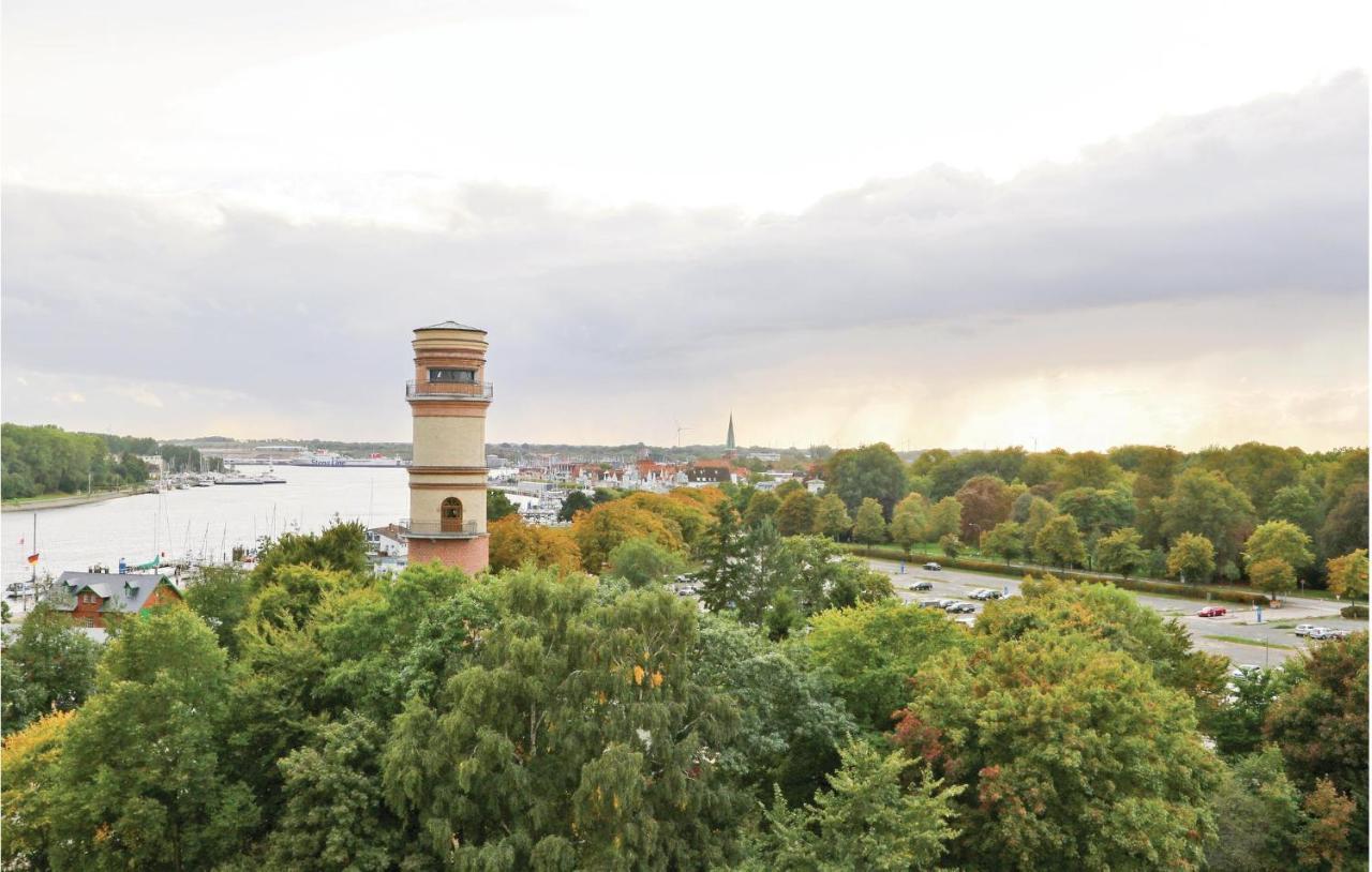 Amazing apartment in Lbeck Travemnde with 2 Bedrooms, Sauna&WiFi Lübeck Buitenkant foto