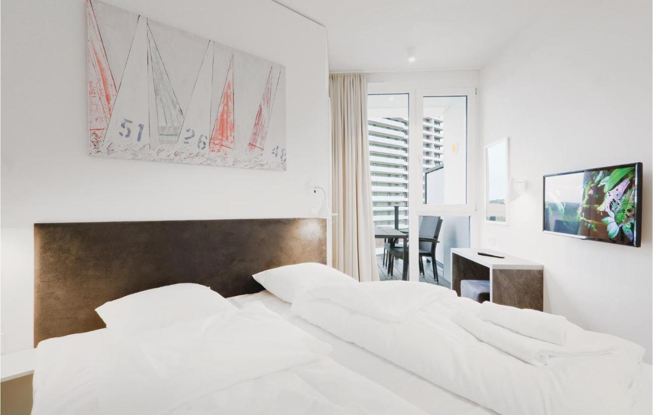 Amazing apartment in Lbeck Travemnde with 2 Bedrooms, Sauna&WiFi Lübeck Buitenkant foto