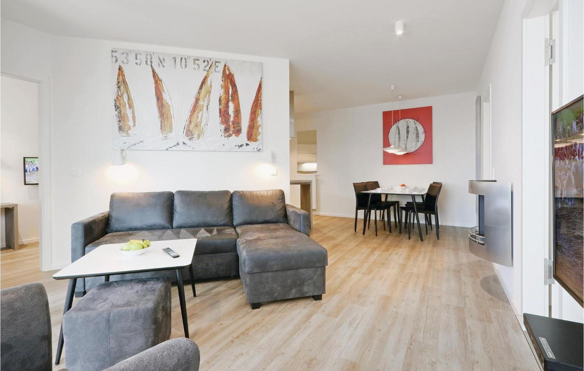 Amazing apartment in Lbeck Travemnde with 2 Bedrooms, Sauna&WiFi Lübeck Buitenkant foto